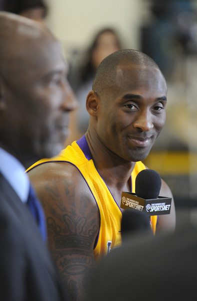 Former Laker James Worthy interviews Kobe Bryant.The Los Angeles Lakers held a media day at their El Segundo practice facility. Players were photographed for team materials, and interviewed by the press. El Segundo, CA. 9/27/2013. photo by (John McCoy/Los Angeles Daily News)