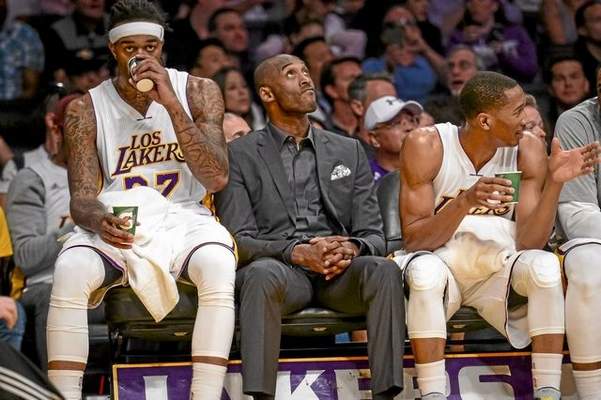 Lakers Kobe Bryant watches the game during first half action at Staples Center Sunday, March 8, 2015. ( Photo by David Crane/Los Angeles Daily News ) 