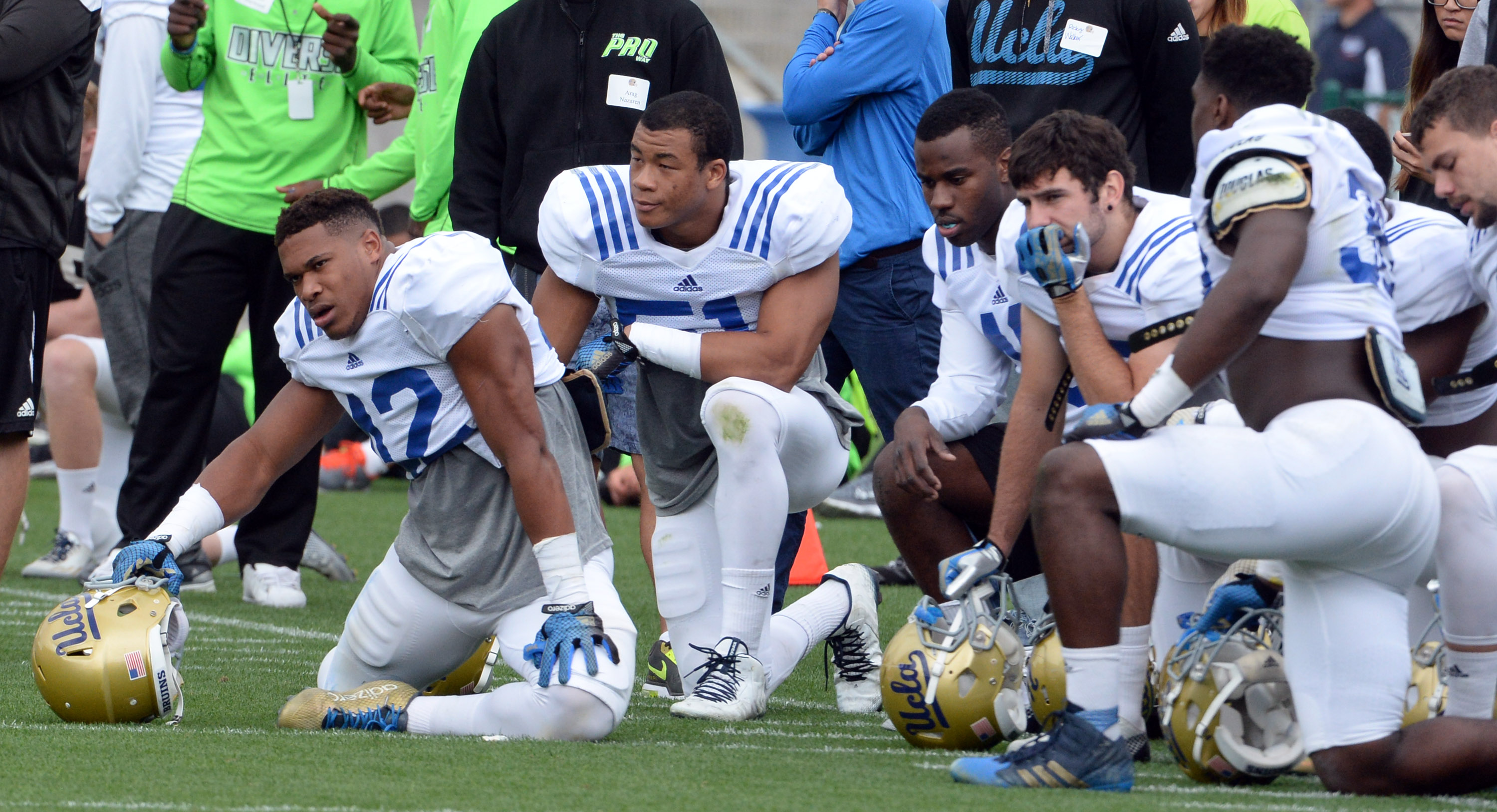 UCLA linebackers watch during the Bruins' "Spring Showcase" at the Rose Bowl on April 24, 2015. (Keith Birmingham/Staff)