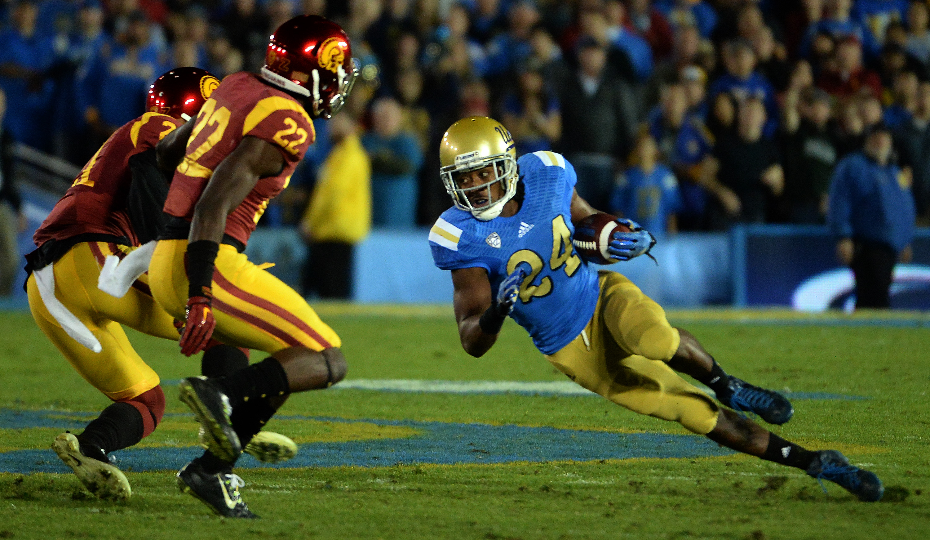 UCLA running back Paul Perkins ran for 93 yards and a touchdown in the Bruins' 38-20 win over USC last November. (Keith Birmingham/Staff)