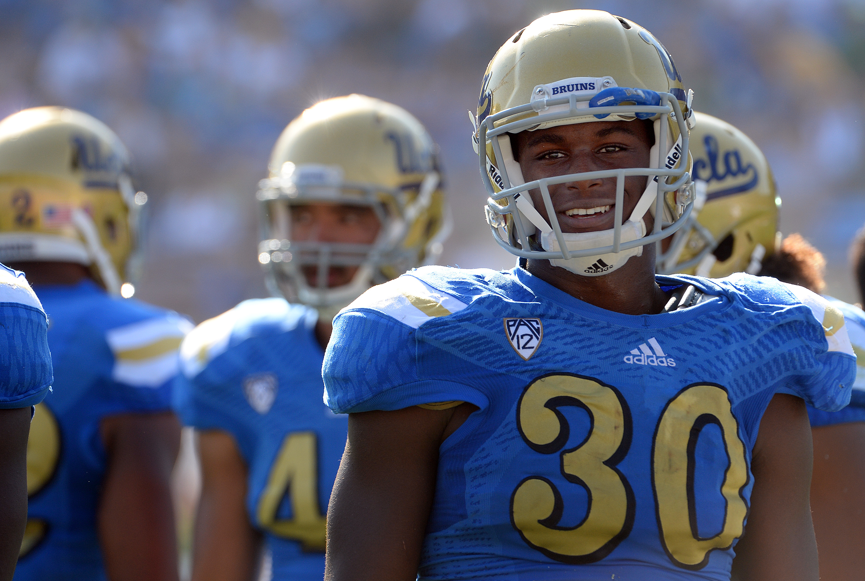 Linebacker Myles Jack (30) is one of nine former UCLA players who will participate in the 2016 NFL Scouting Combine in late February. (Keith Birmingham/Staff)