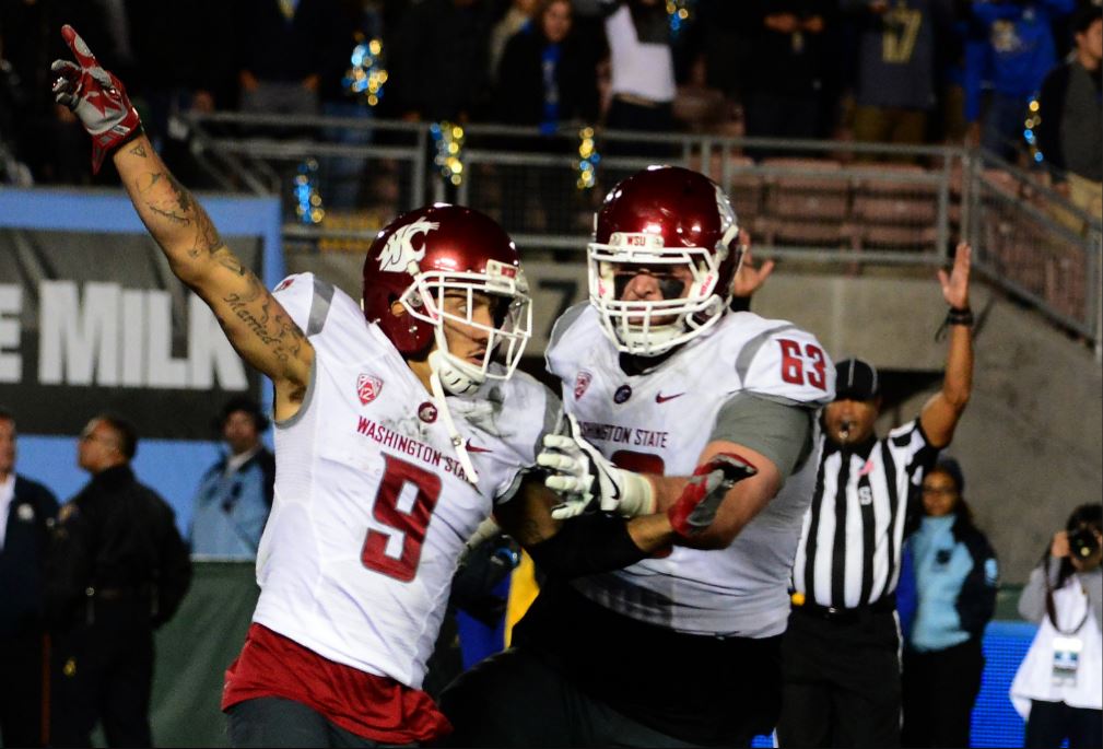 Washington State wide receiver Gabe Marks (9) reacts after scoring the go ahead touchdown against UCLA in the fourth quarter during a NCAA college football game at the Rose Bowl in Pasadena, Calif., Saturday, Nov. 14, 2015. Washington State won 31-27. (Photo by Keith Birmingham/ Pasadena Star-News)