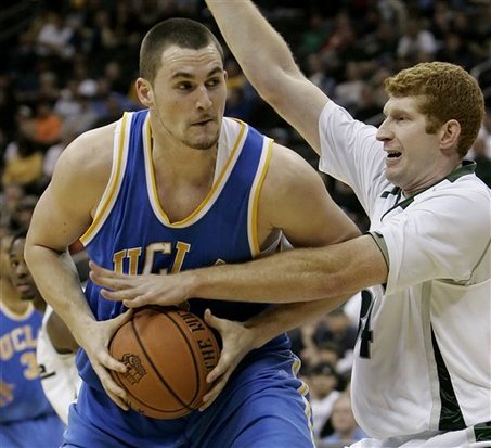 Former UCLA basketball player Kevin Love (left) made a record-tying donation to UCLA's Mo Ostin Basketball Center. (AP Photo/Dick Whipple)